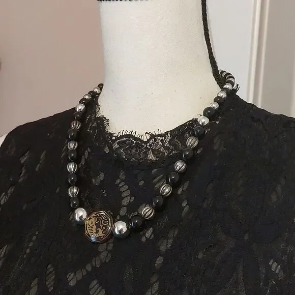 Feng Shui Yin Yang Koi Fish Wealth Charm Beaded Necklace - Picture 2 of 5